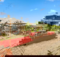 Archies Couch - Accommodation Brisbane