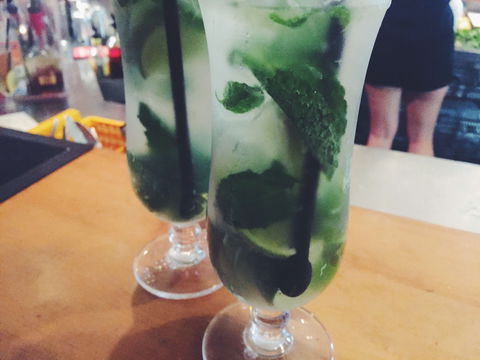 Crawdaddys - Accommodation Brisbane 0