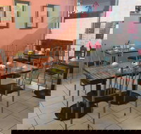 The Chinese Wok - Accommodation Brisbane