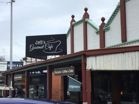 J And B's Gourmet Café - Accommodation Brisbane 0