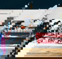 Three Monkeys Place - Accommodation Brisbane