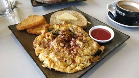 View Cafe - Accommodation Brisbane 0