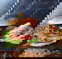 Pie Alley Blues - Accommodation Brisbane