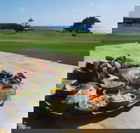 Henry's at the Coast - Accommodation Brisbane