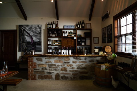 Rusden Wines - Accommodation Brisbane 1