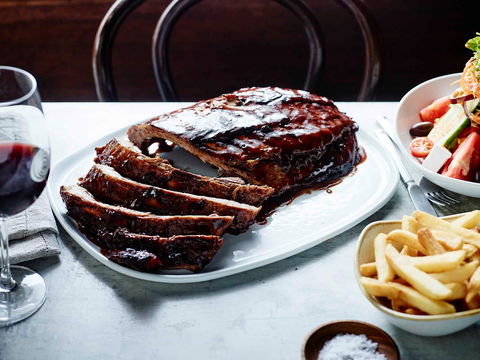 Hurricane's Grill & Bar Surfers Paradise - Accommodation Brisbane 2