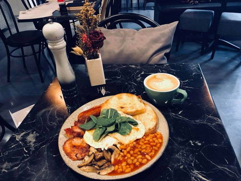 HWL Cafe & Bar - Accommodation Brisbane 0