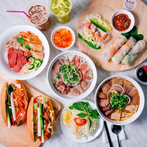 ACE - Vietnamese Rolls & Bowls - Accommodation Brisbane 0