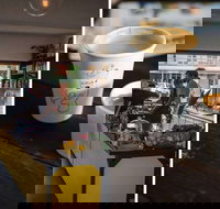 Punch and Daisy - Accommodation Brisbane