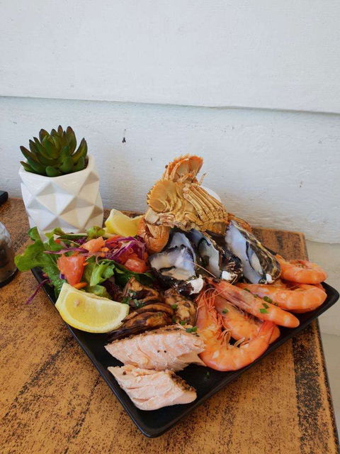 Maisie's Seafood And Steakhouse - Accommodation Brisbane 0