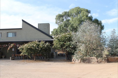 Delatite Winery - Accommodation Brisbane 2