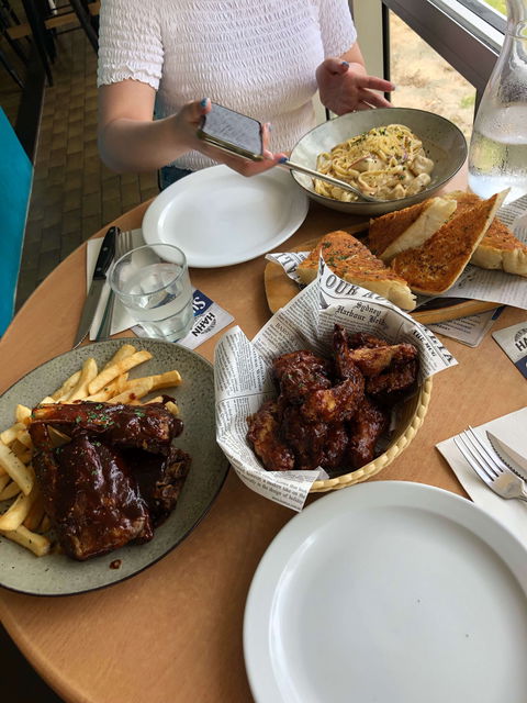 Mika Live BBQ & Bar - Accommodation Brisbane 0