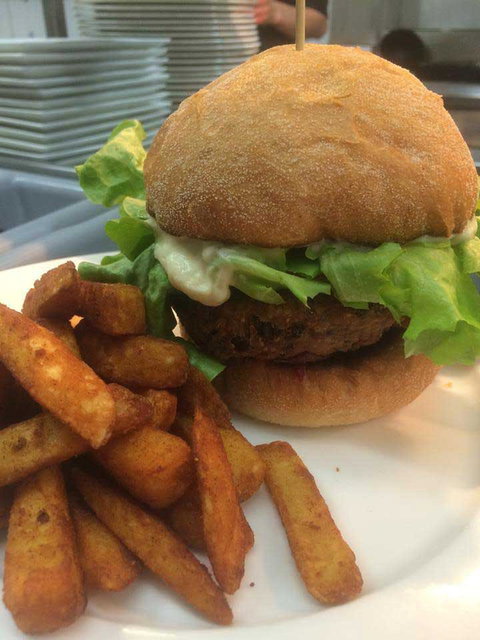 The Port Club - Accommodation Brisbane 0