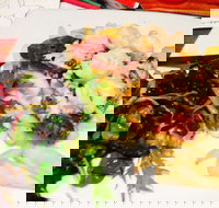 Breakers Bar  Cafe - Accommodation Brisbane