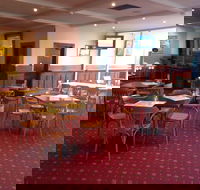 Peakhurst Inn