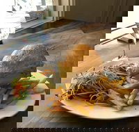 Bowning Hotel Dining - Accommodation Brisbane