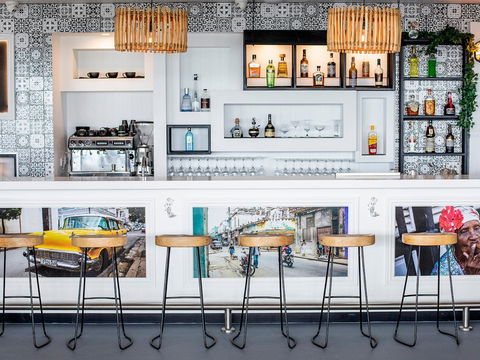The Garden Bar Bistro - Accommodation Brisbane 0
