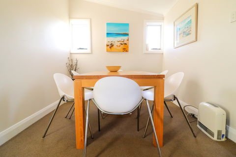 Caffe-Inne - Accommodation Brisbane 0