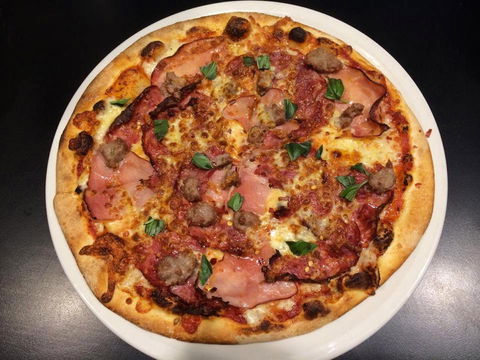 11 Inch Pizza Docklands - Accommodation Brisbane 0