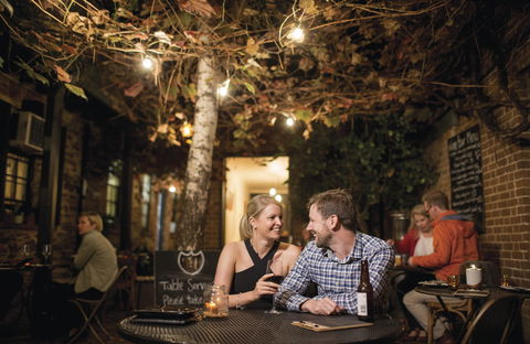 Alby & Esther's - Accommodation Brisbane 1