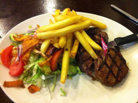Central Cafe Queanbeyan - Accommodation Brisbane 0