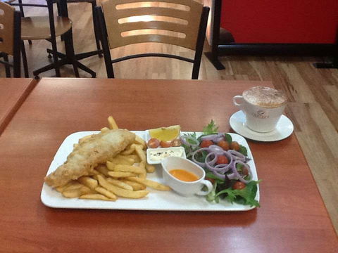 Farr Side Cafe - Accommodation Brisbane 0