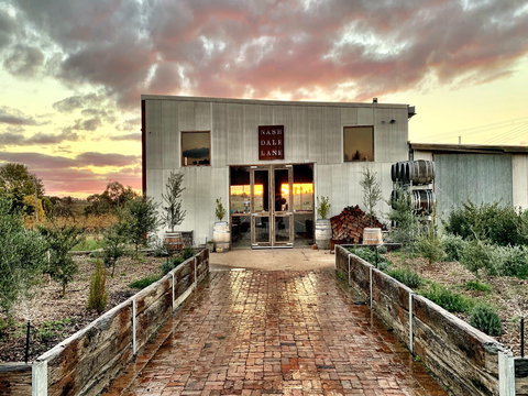 Nashdale Lane Wines Cellar Door - Accommodation Brisbane 1