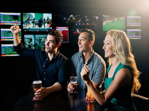 Steelers Leagues Club - Accommodation Brisbane 1