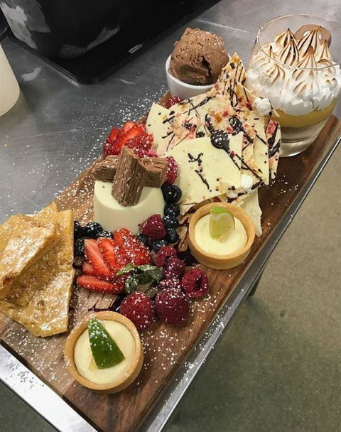 Lunch Craft - Accommodation Brisbane 10