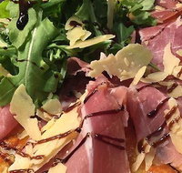 Mykies By The Bay - Accommodation Brisbane