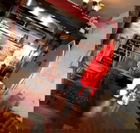 The Bradman River House - Accommodation Brisbane