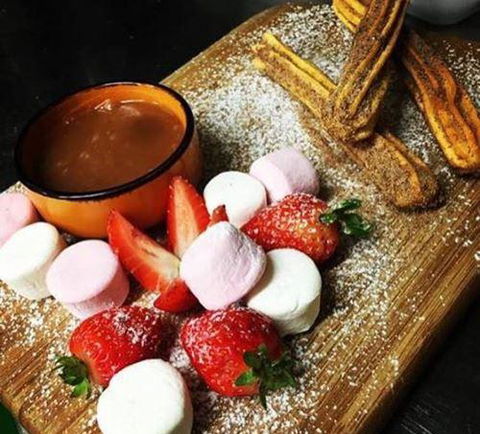 Agatha's Licensed Cafe - Accommodation Brisbane 13