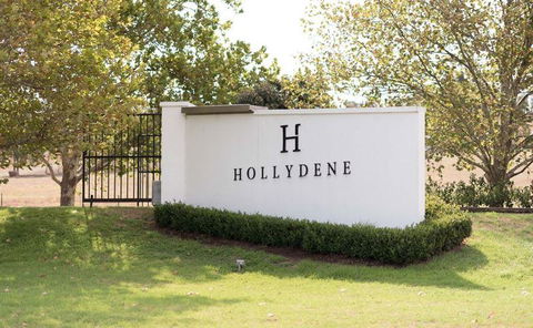 Vines Restaurant At Hollydene Estate - Accommodation Brisbane 6