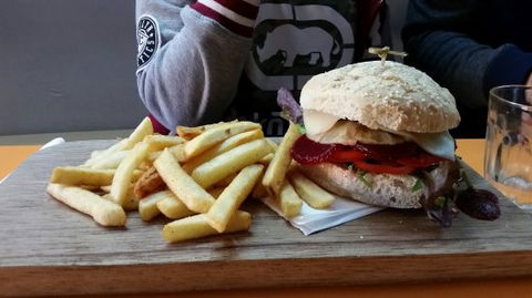 Belle Vue Cafe - Accommodation Brisbane 0