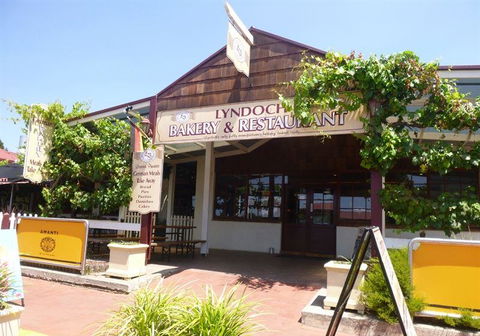 Lyndoch Bakery & Restaurant - Accommodation Brisbane 6