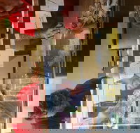 Bruce's Ozzie Pizza  Ribs