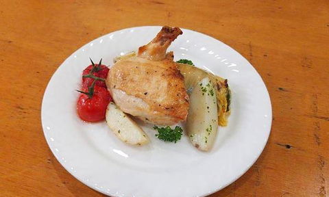 Essentially Fresh Deli & Catering - Accommodation Brisbane 3