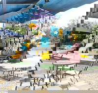 Red Deer Cafe - Accommodation Brisbane