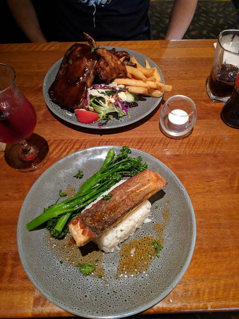 Oxenford Tavern - Accommodation Brisbane 3