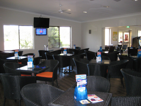 Tanilba Bay Golf Club - Accommodation Brisbane 4