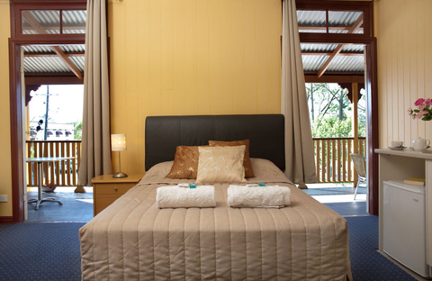 Yandina Hotel - Accommodation Brisbane 0