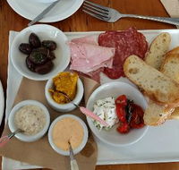 Food Smith Cafe  Pantry