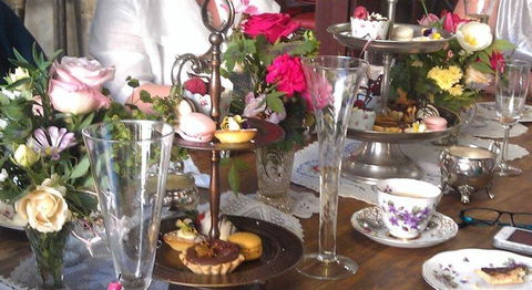 Worn-Out-Wares Cafe - Accommodation Brisbane 6