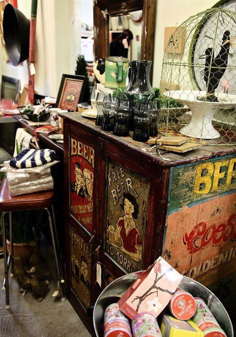 Worn-Out-Wares Cafe - Accommodation Brisbane 8