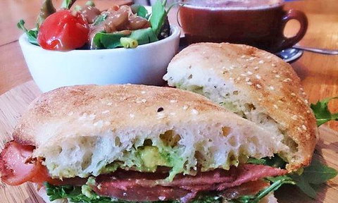 Cormorant Bay Cafe - Accommodation Brisbane 10