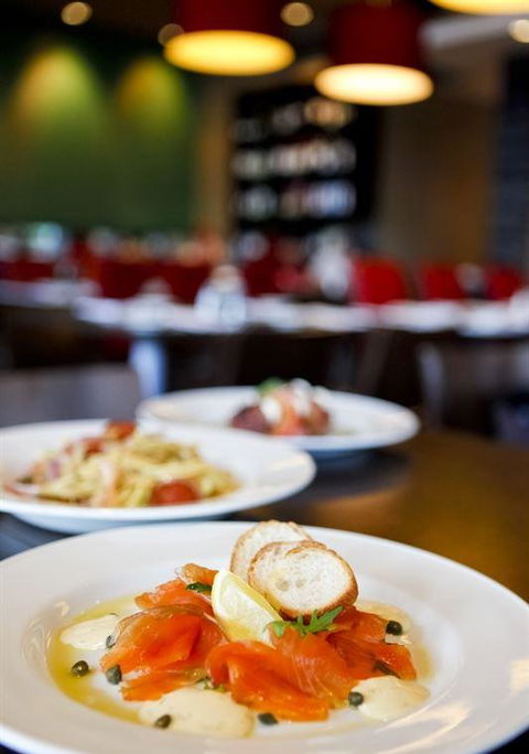 Renzo's Bar Cafe Italiano - Accommodation Brisbane 5