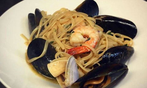 Renzo's Bar Cafe Italiano - Accommodation Brisbane 6