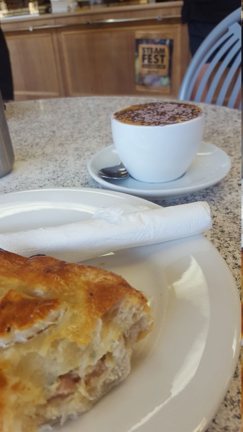 Olivers Bakery & Cafe - Accommodation Brisbane 3