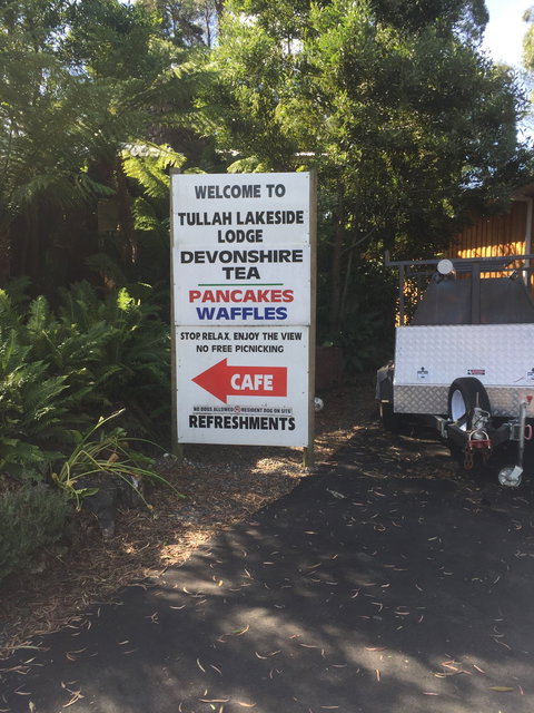 Lakeside Bar & Grill - Accommodation Brisbane 3