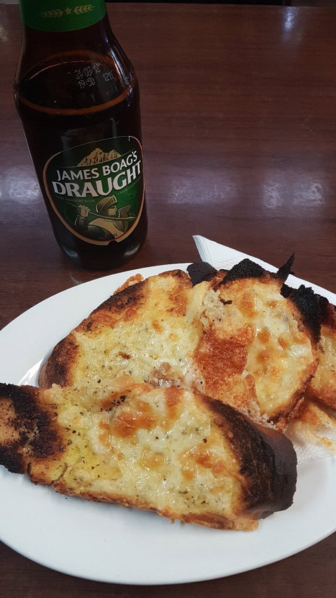 Lakeside Bar & Grill - Accommodation Brisbane 5